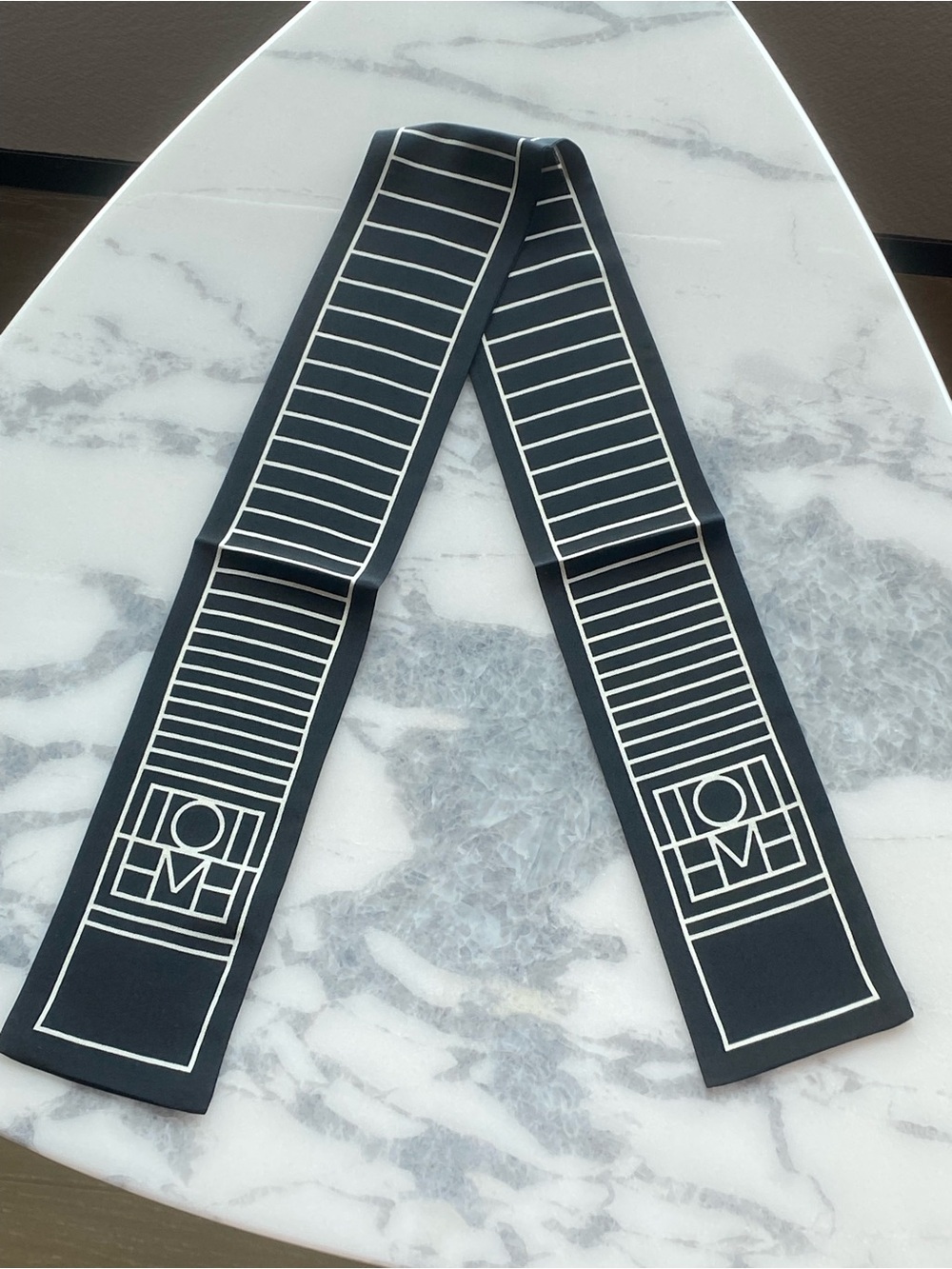 Toteme Black and White Linear Logo Twilly Scarf